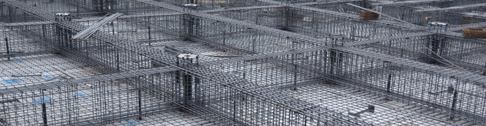 速い打ち返しと確かな判断で、
建築プロジェクトを前に進める